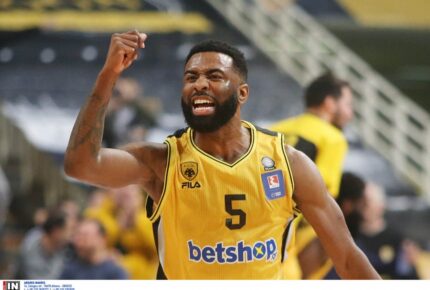 AEK BC signs Moreira